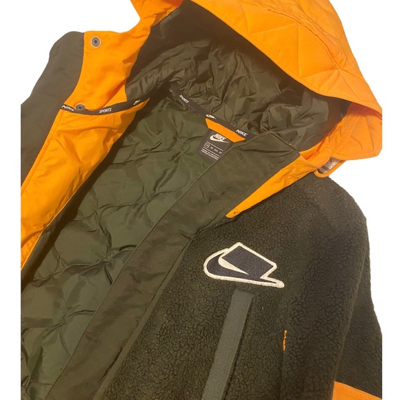 Nike Parka Jacket - Picture 1 of 3